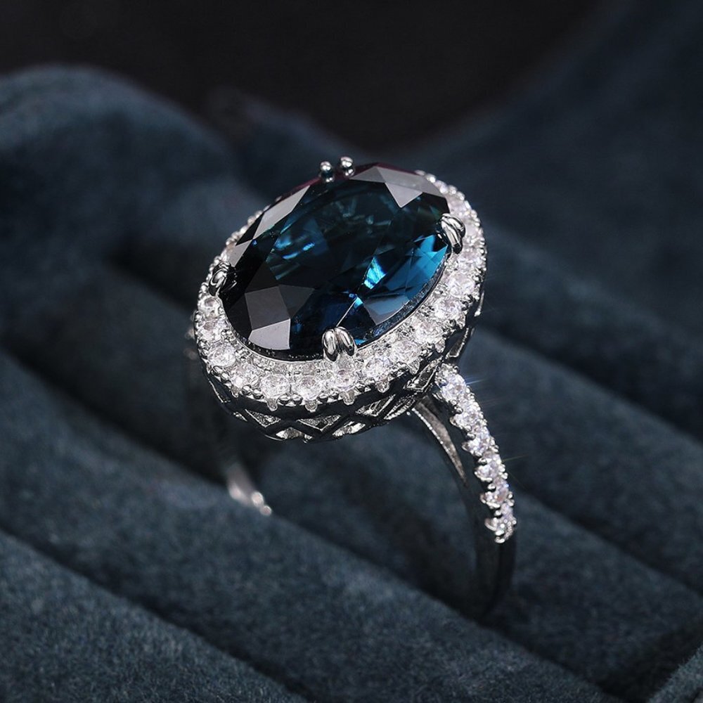 😍Noble Hollow Anillos Super Large Oval Pure Royal Blue CZ Silver Ring, L263 - Picture 7 of 9
